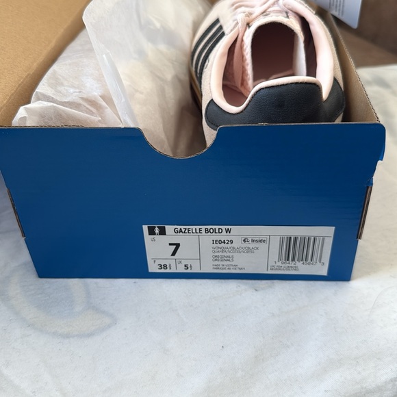 NWT Adidas Pink Sneakers with Black Stripes - Picture 2 of 3